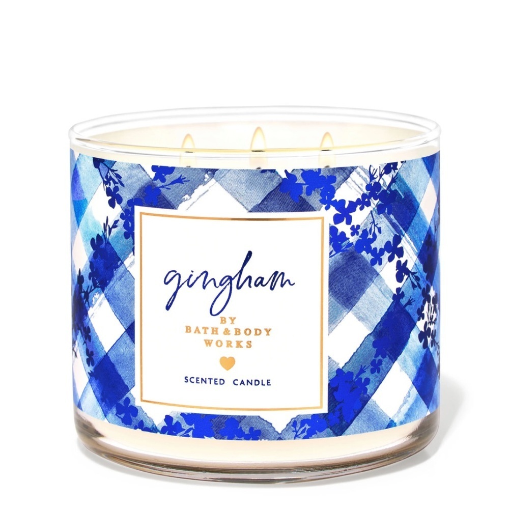 Bath & Body Works Gingham Candle‎ - Blue and White